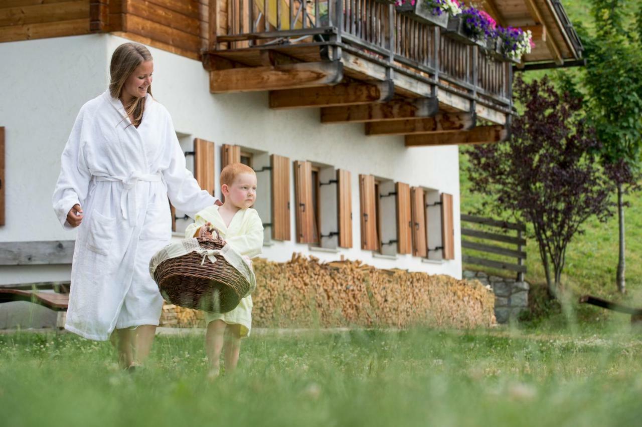Familienalm Taser Schenna Exterior foto